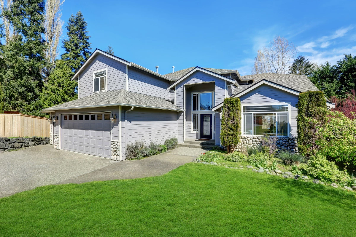 Blue house with new siding | sister siding