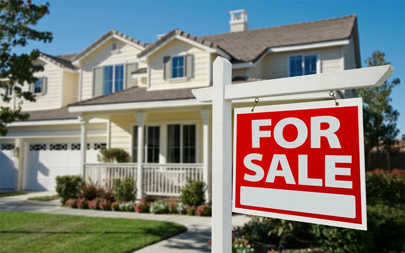 house-with-horizontal-siding-up-for-sale