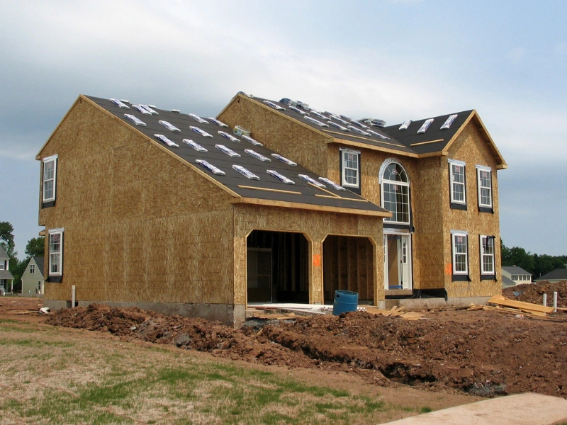 new-construction-home-with-newly-installed-windows