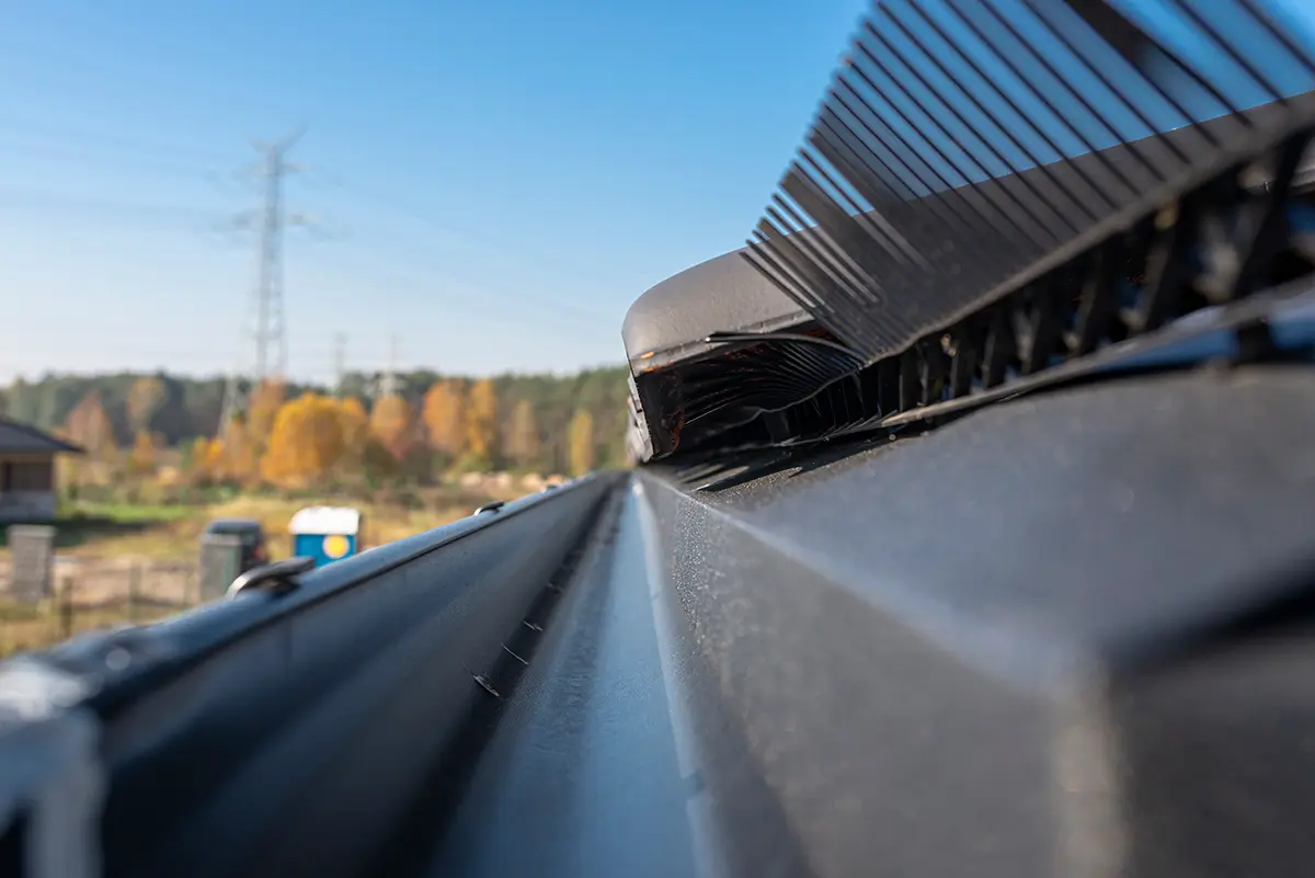 clean gutters in oregon